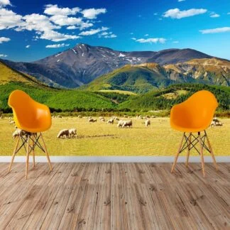 Dağ ve Koyun Çiftliği Manzaralı Duvar Posteri